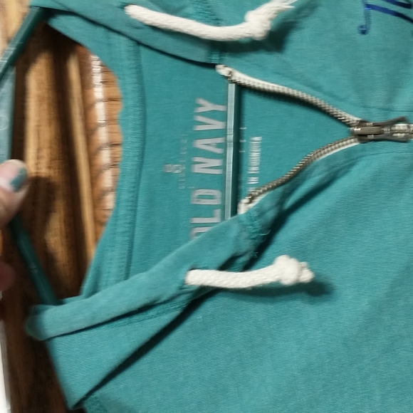 Old Navy lightweight full zipper sweatshirt - Picture 6 of 11